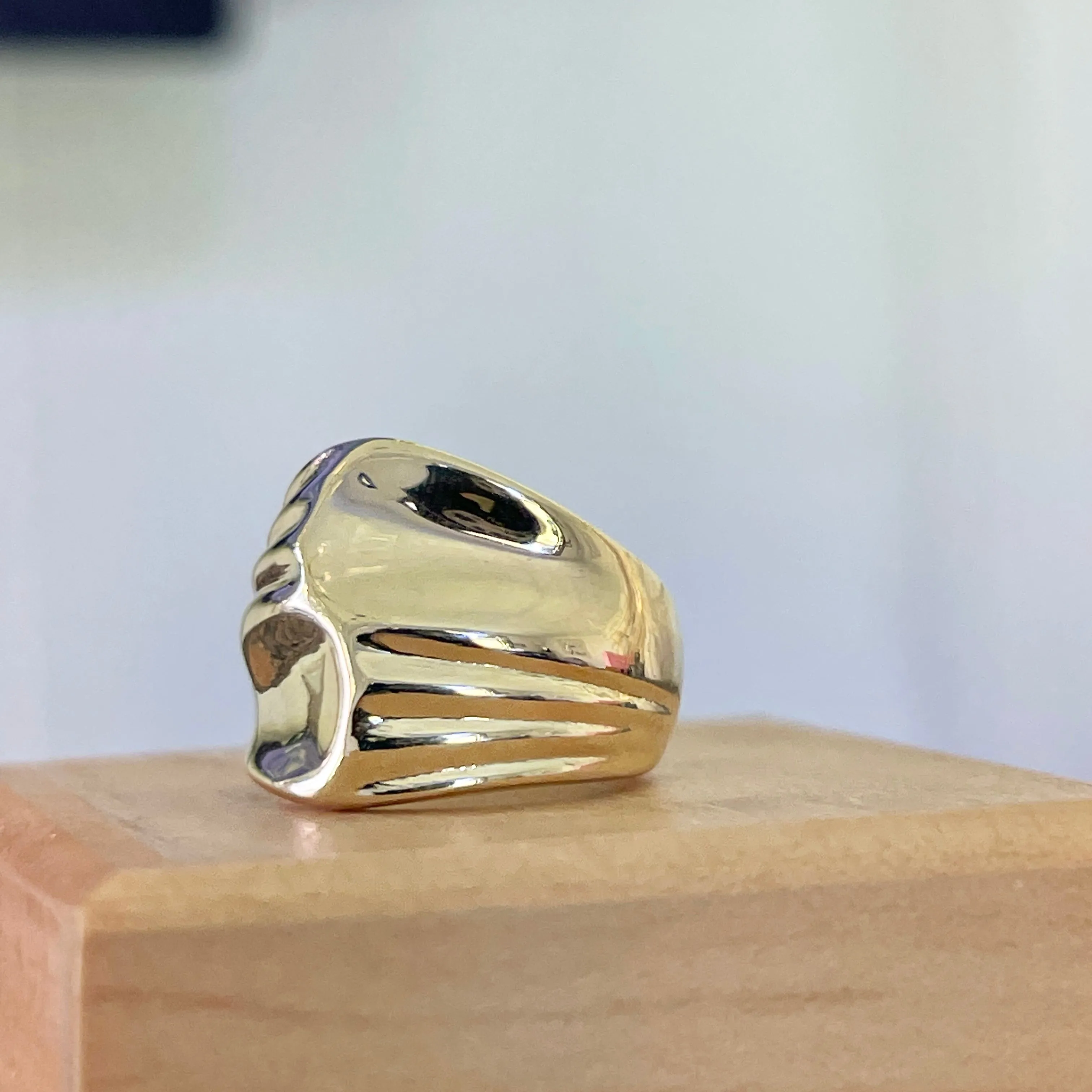 10KT Yellow Gold Grooved   Concave Cigar Band Ring