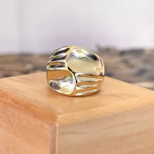 10KT Yellow Gold Grooved   Concave Cigar Band Ring
