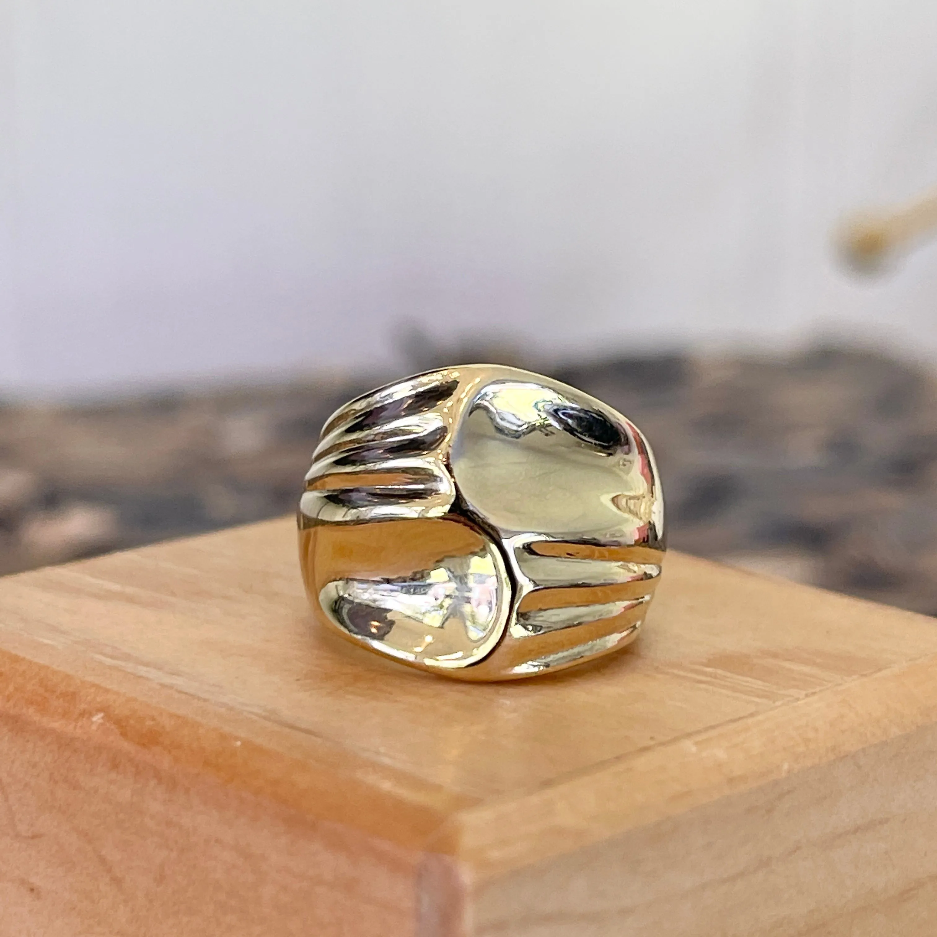 10KT Yellow Gold Grooved   Concave Cigar Band Ring