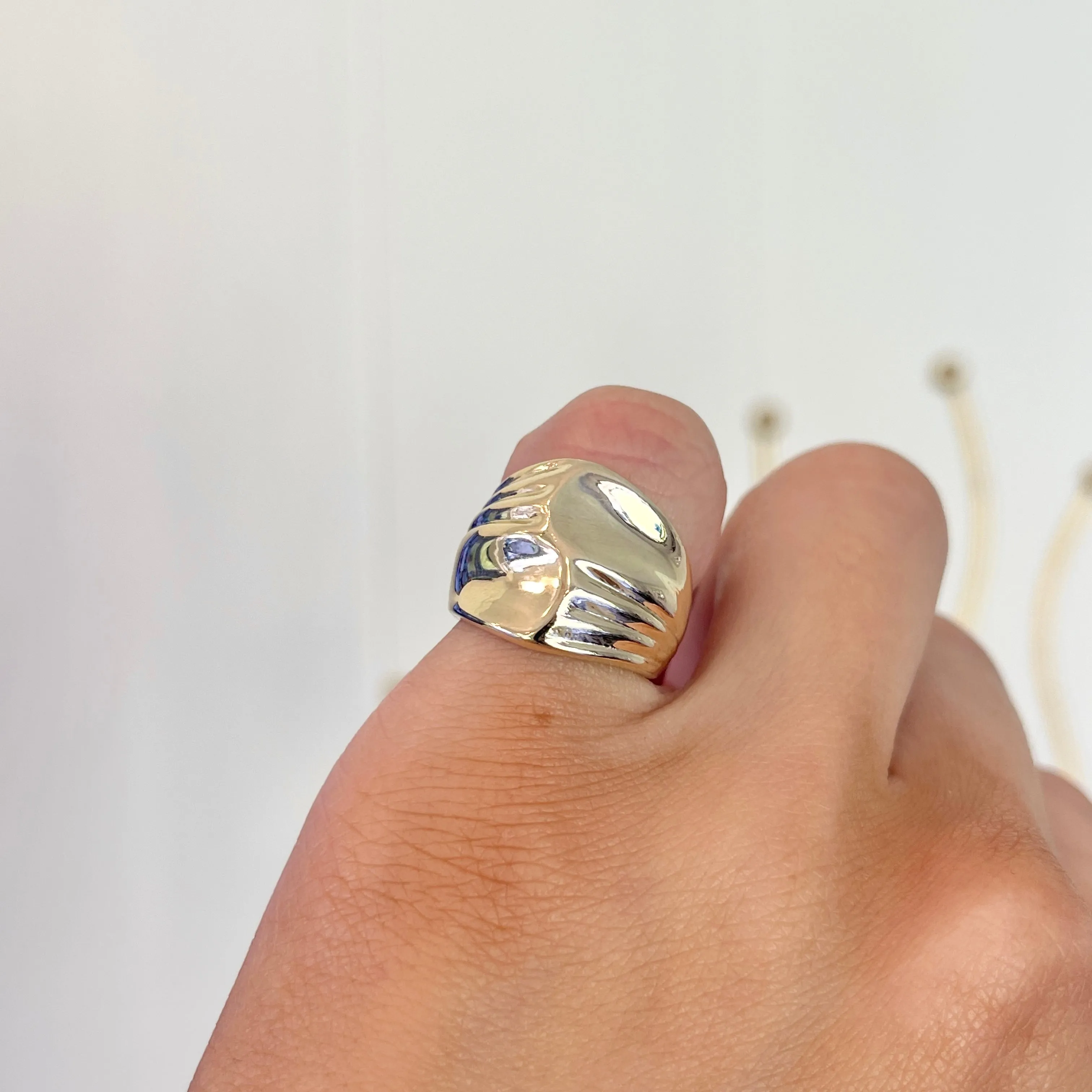 10KT Yellow Gold Grooved   Concave Cigar Band Ring