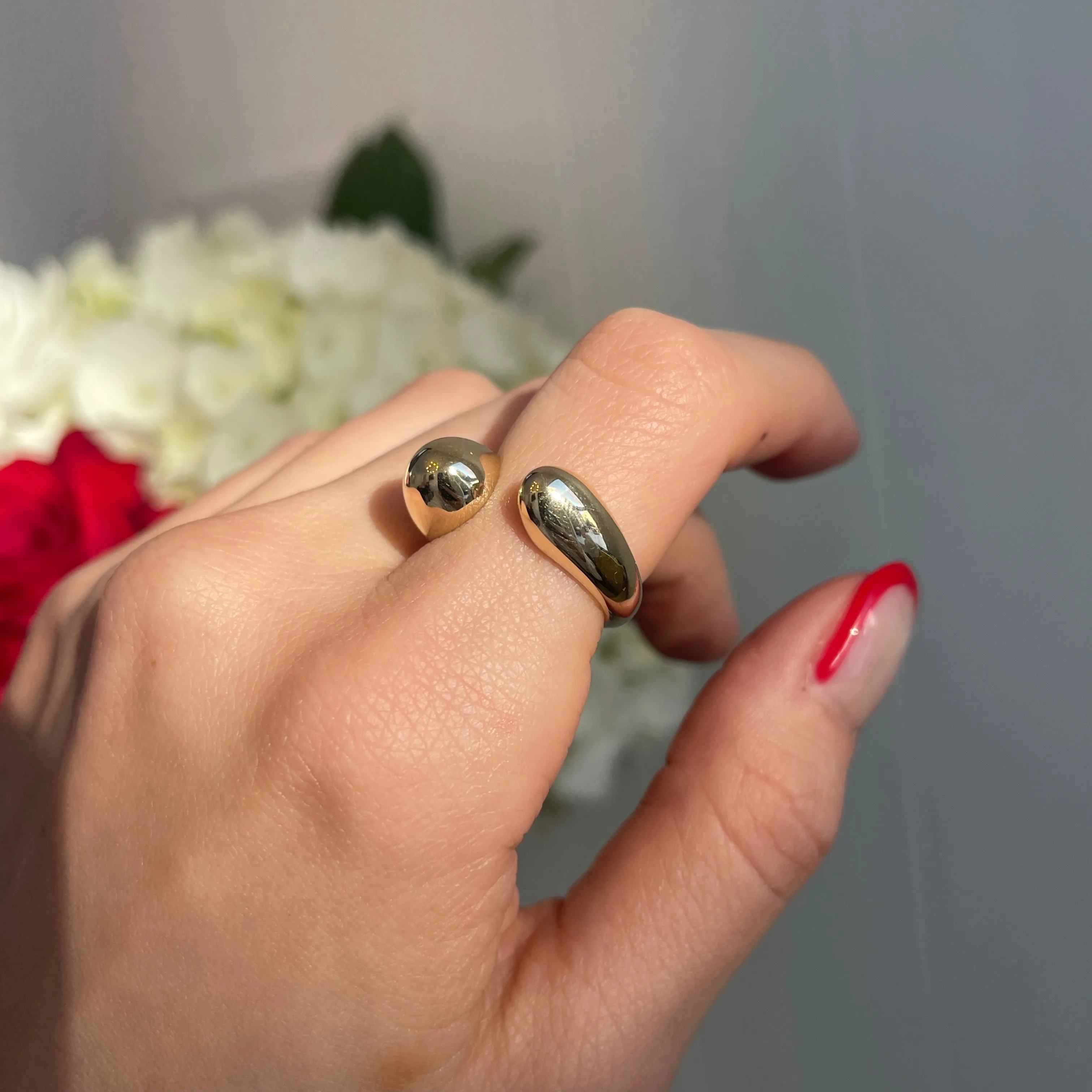 14KT Yellow Gold Polished Open Shank Artistic Dome Ring