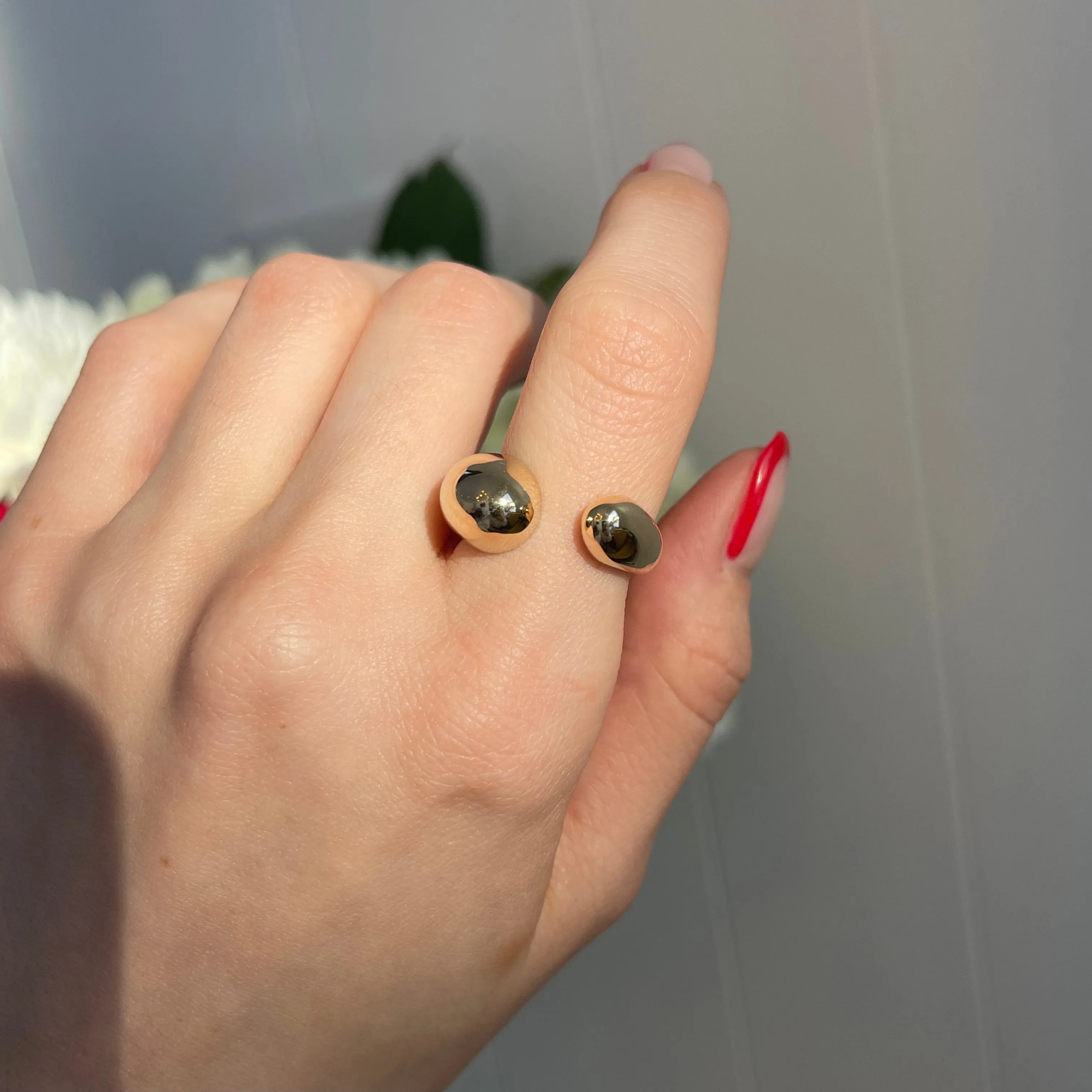 14KT Yellow Gold Polished Open Shank Artistic Dome Ring