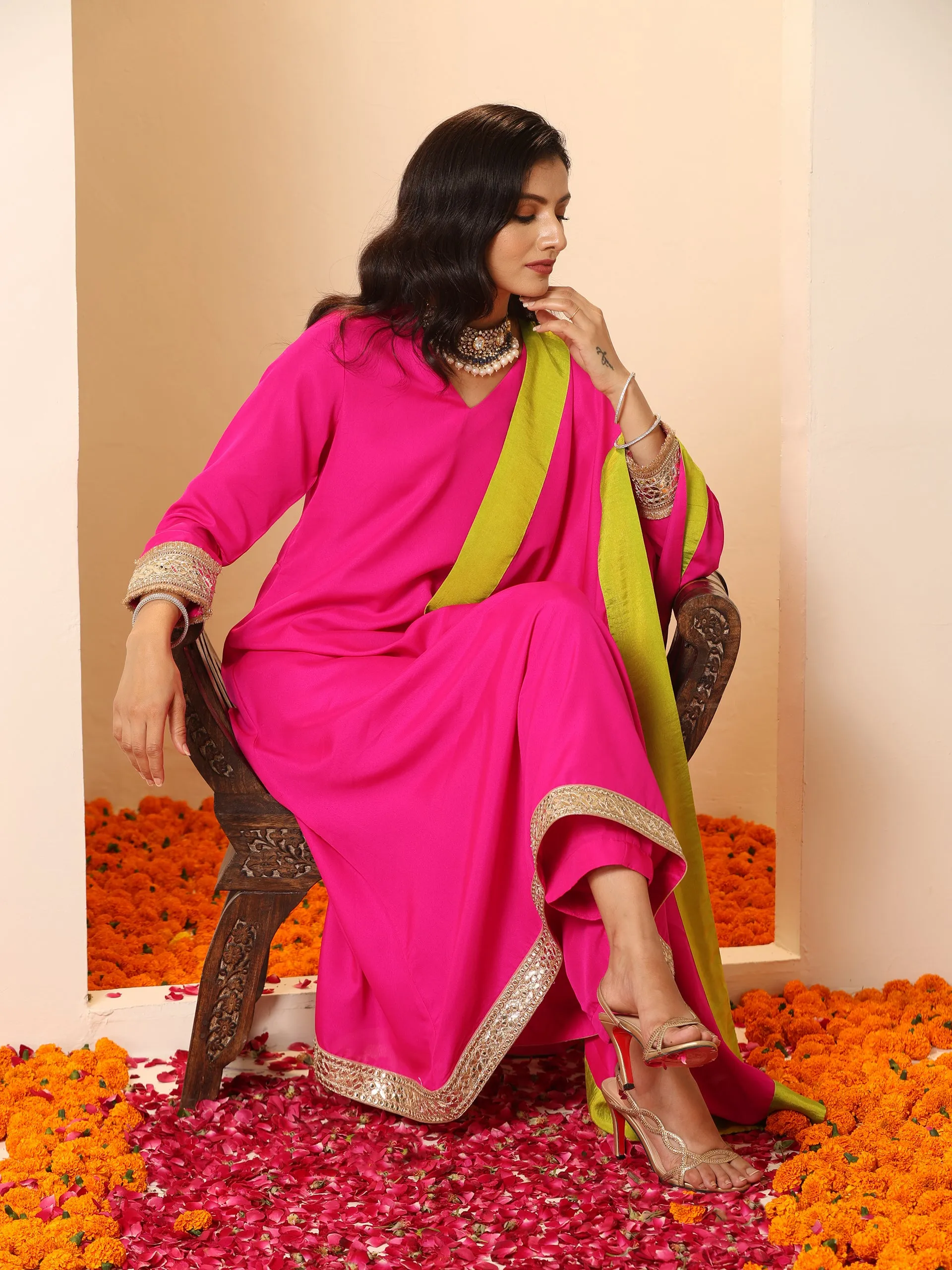 3 pc SET - Fuchsia Kurta with Lace With Pant and Fuchsia and Green Dupatta