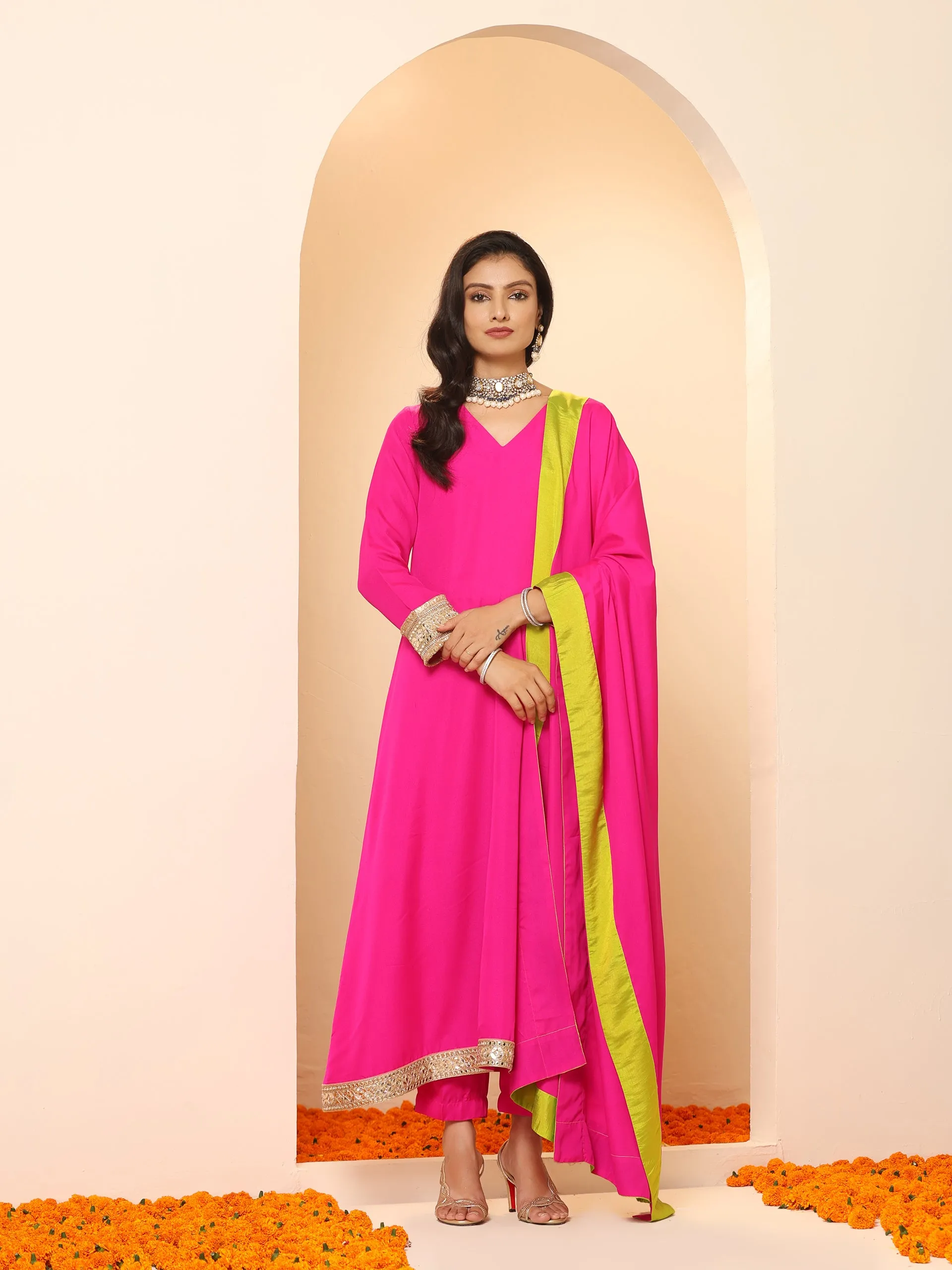 3 pc SET - Fuchsia Kurta with Lace With Pant and Fuchsia and Green Dupatta