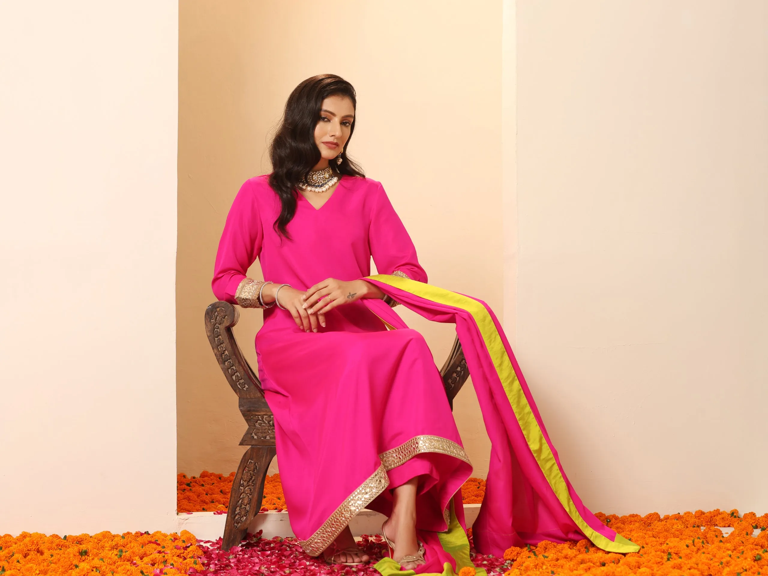 3 pc SET - Fuchsia Kurta with Lace With Pant and Fuchsia and Green Dupatta