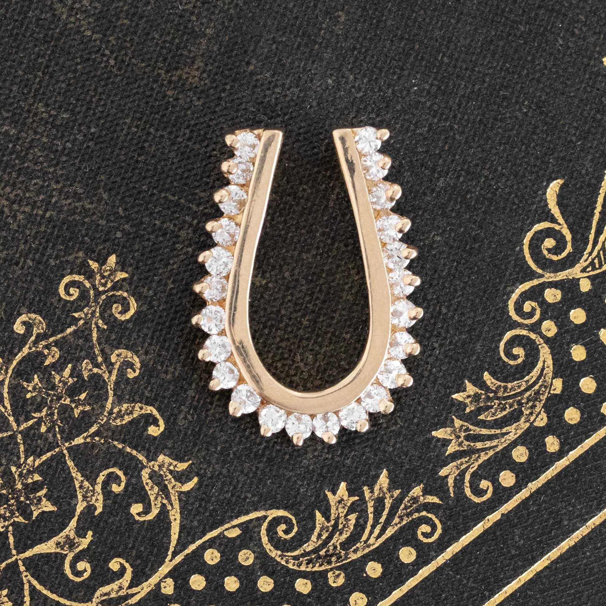 .60ctw Vintage Diamond Horseshoe Pendant