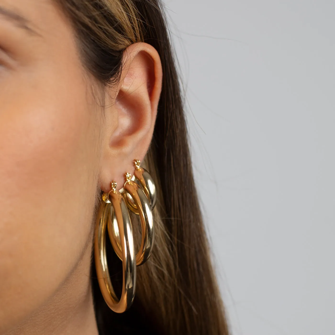 Adina's Chunky Hollow Hoop Earring
