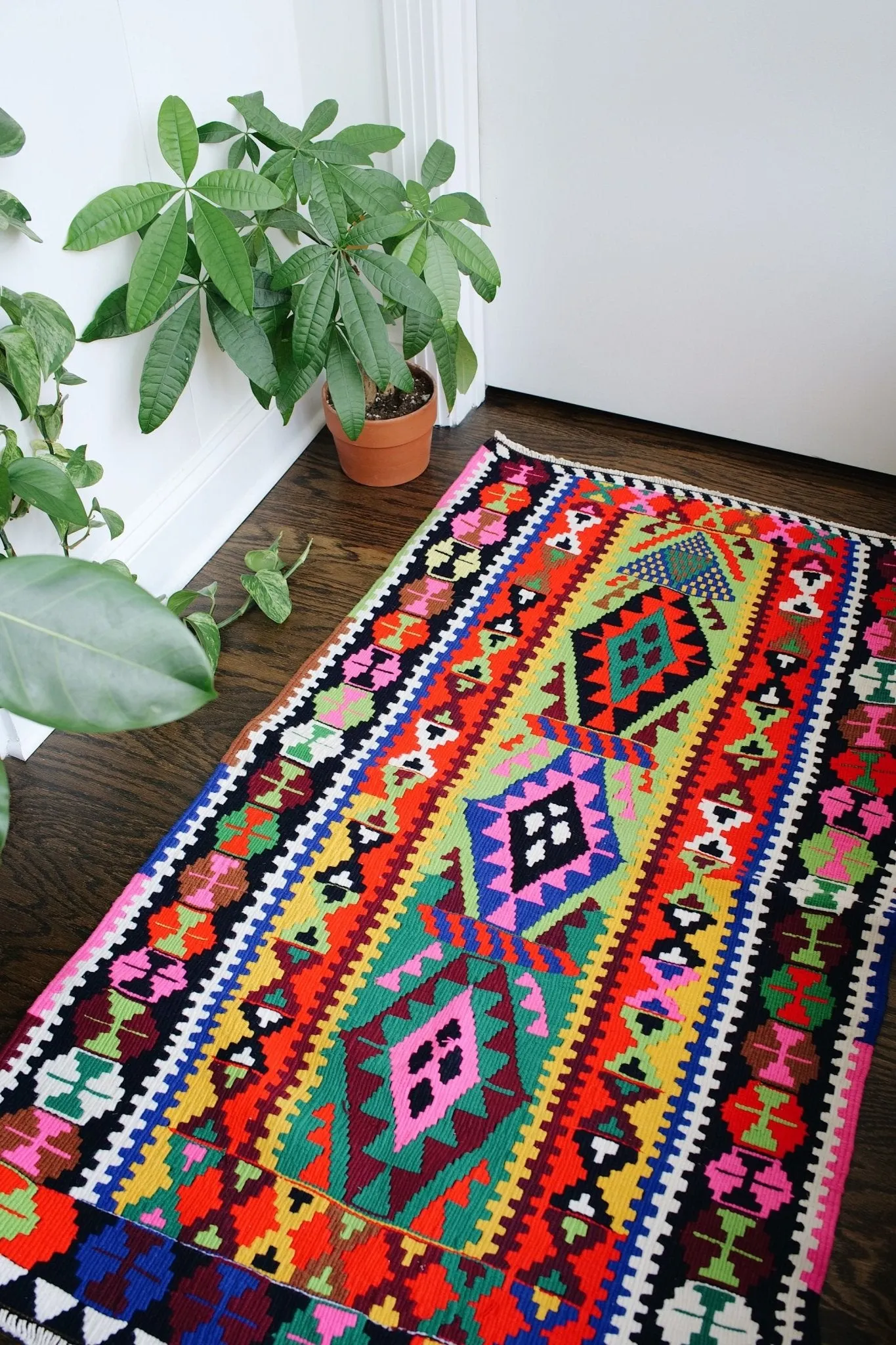 'Aerial' Small Vintage Turkish Kilim Rug - 2’8” x 4’5”