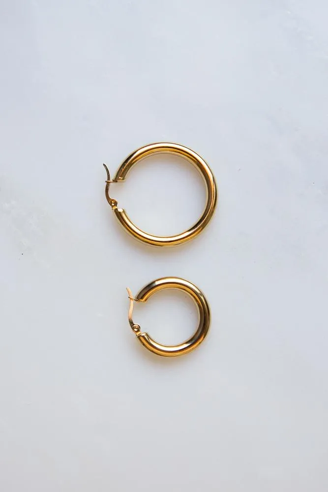 Bold Chunky Hoop Earrings (Gold)