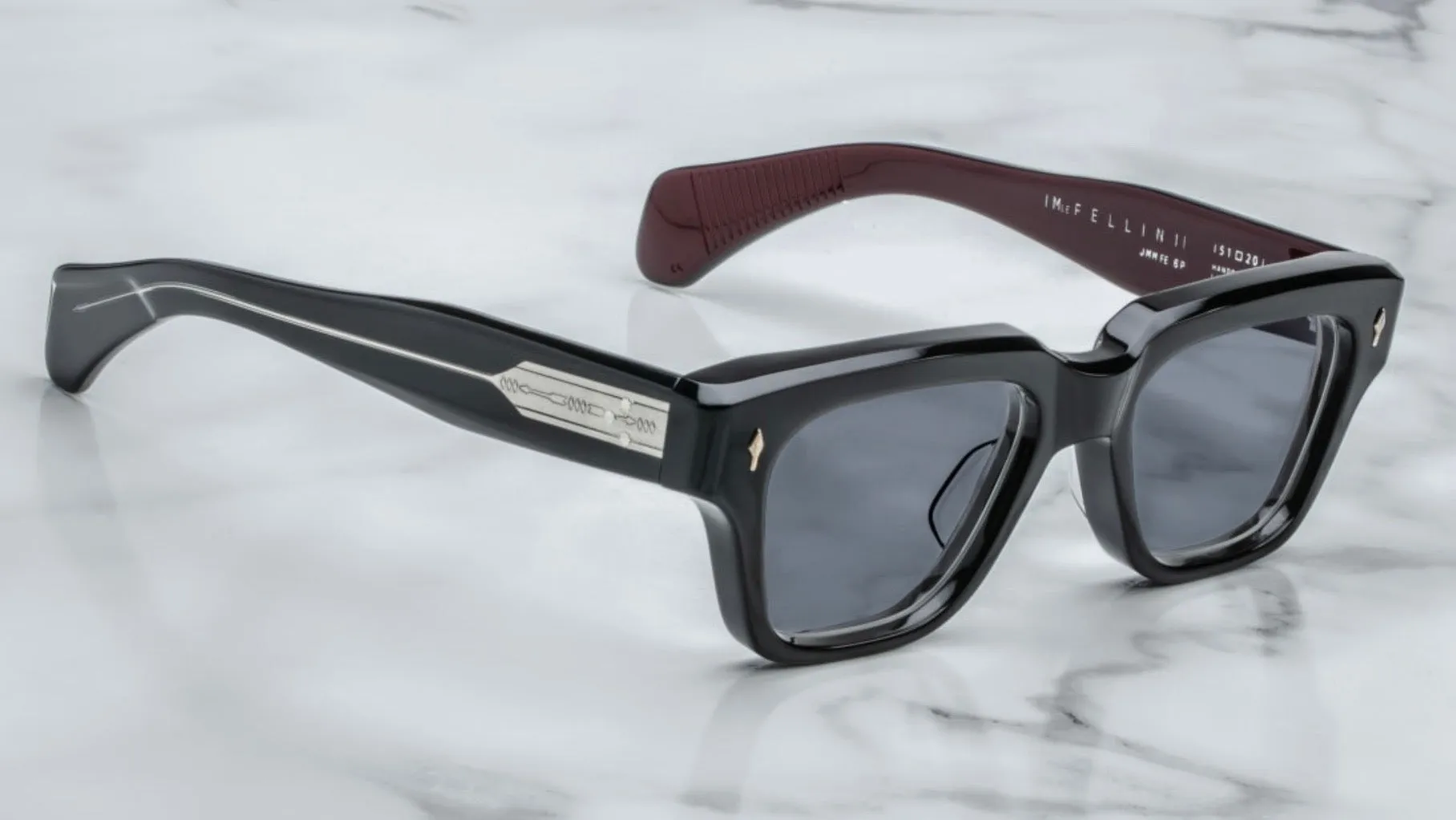 FELLINI-Bloodstone / Jet / Silver