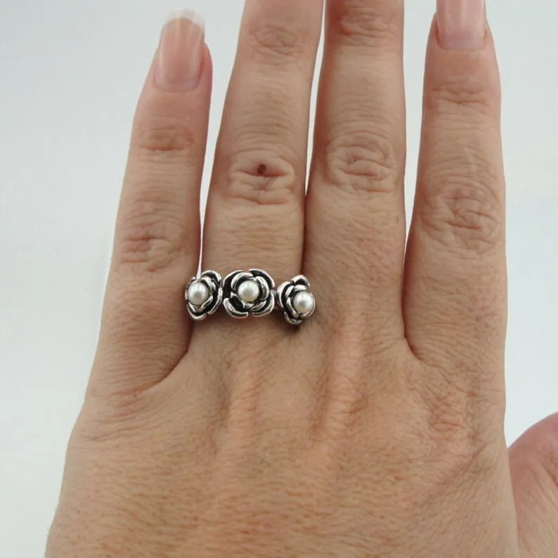 Hadar Designers Floral Pearl Ring Delicate 925 Silver 6,7,8,9 Handmade (v)