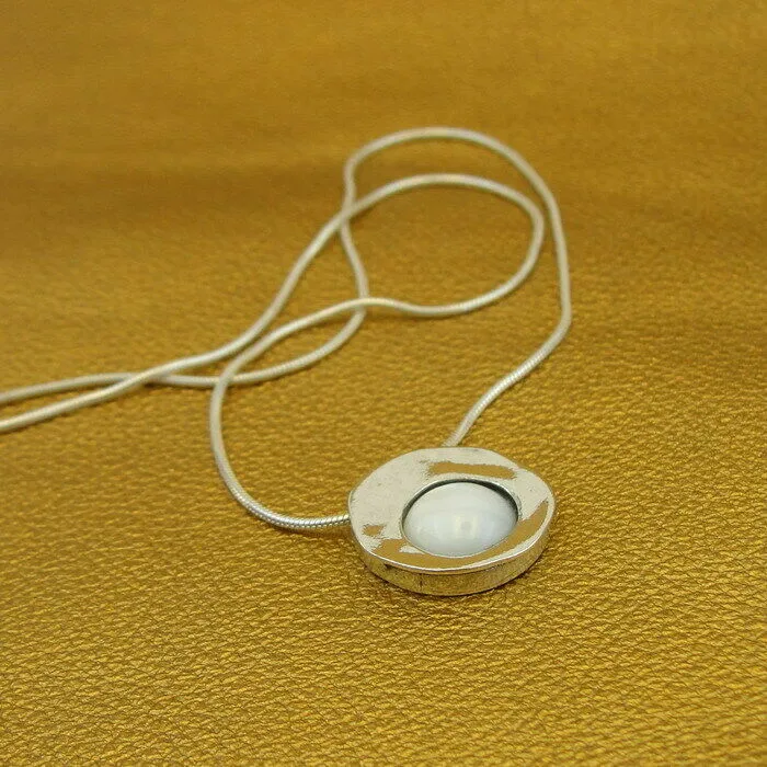 Hadar Designers MOP Mother of Pearl Pendant Sterling Silver Handmade Art (ms) Y