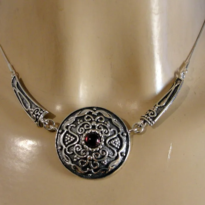 Hadar Designers Red Garnet Necklace 925 Sterling Silver Artist Handmade (MS)y