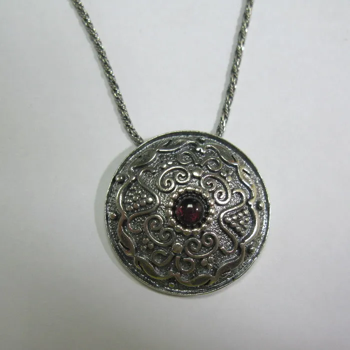 Hadar Designers Red Garnet Necklace 925 Sterling Silver Artist Handmade (MS)y