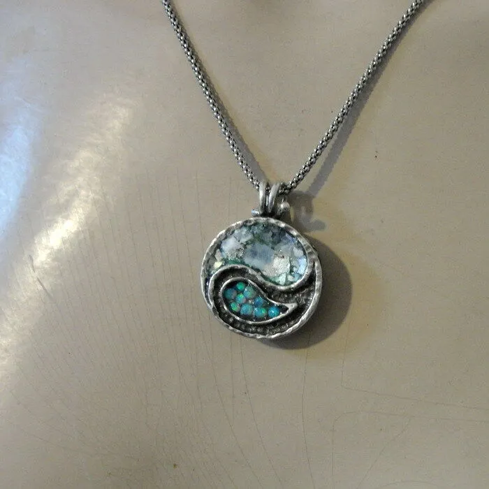 Hadar Designers Two in One 925 Sterling Silver Yin Yang Roman Glass Pendant (as