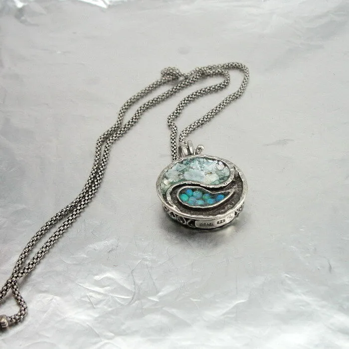 Hadar Designers Two in One 925 Sterling Silver Yin Yang Roman Glass Pendant (as