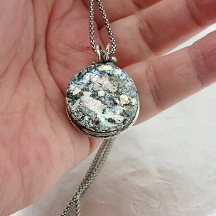Hadar Designers Two in One 925 Sterling Silver Yin Yang Roman Glass Pendant (as