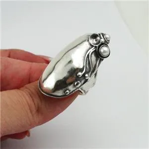 Hadar Designers White Pearl Ring 925 Silver Handmade Impressive (H 170)
