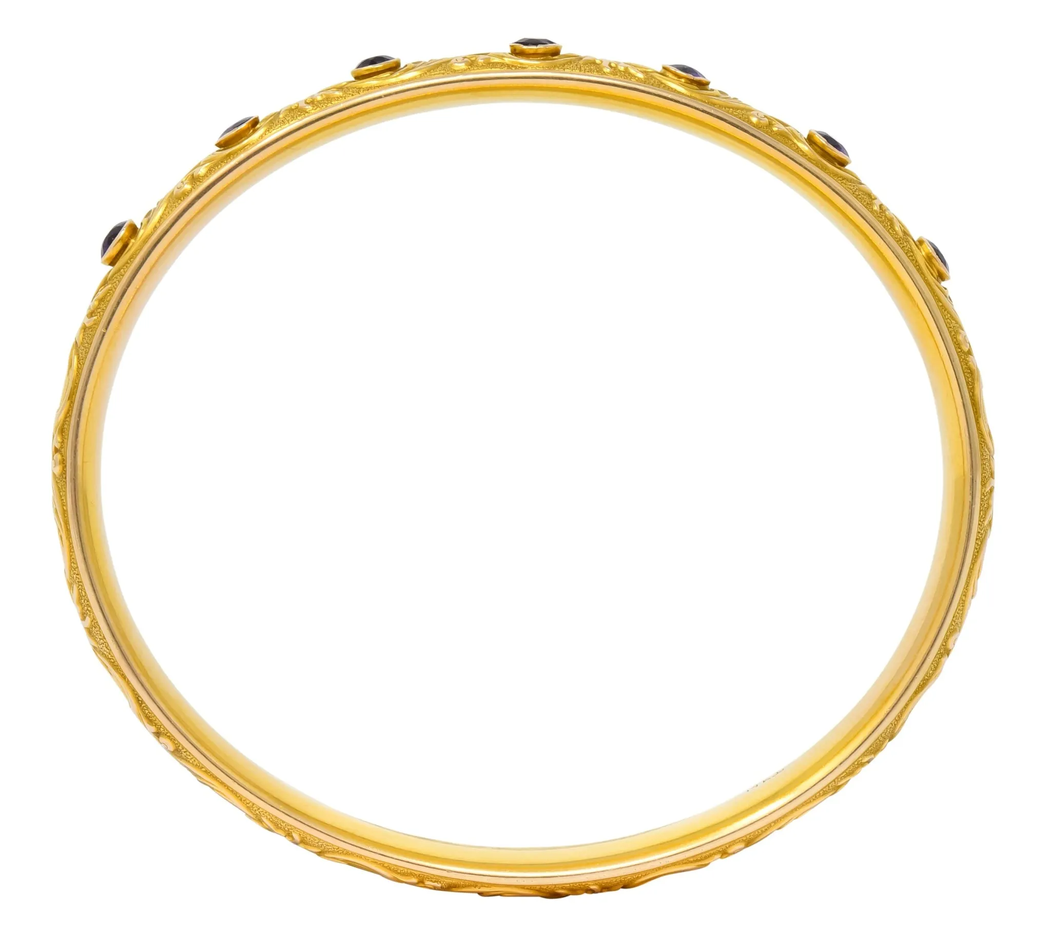 Krementz Art Nouveau Amethyst 14 Karat Gold Engraved Bangle Bracelet Circa 1900