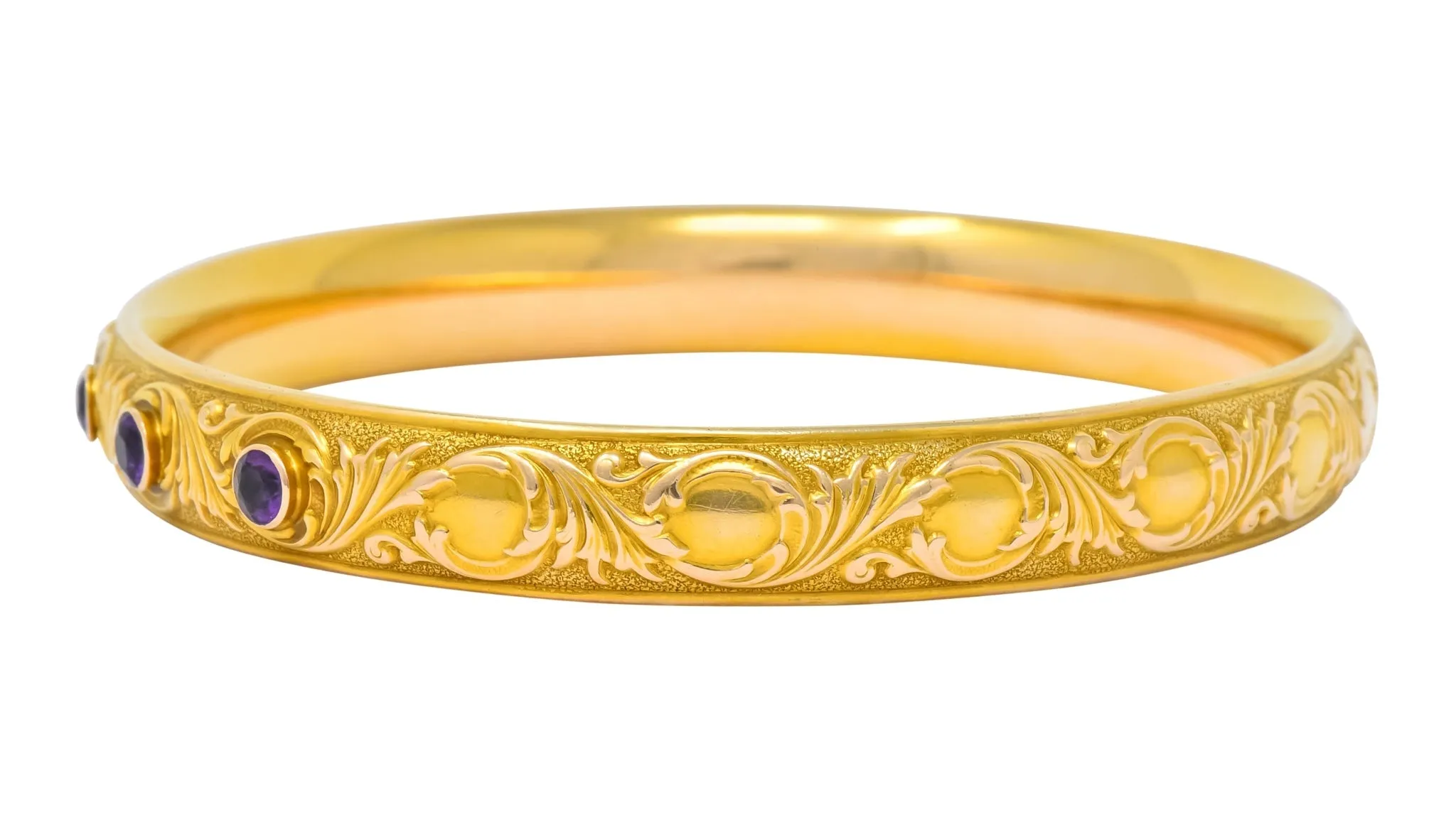 Krementz Art Nouveau Amethyst 14 Karat Gold Engraved Bangle Bracelet Circa 1900