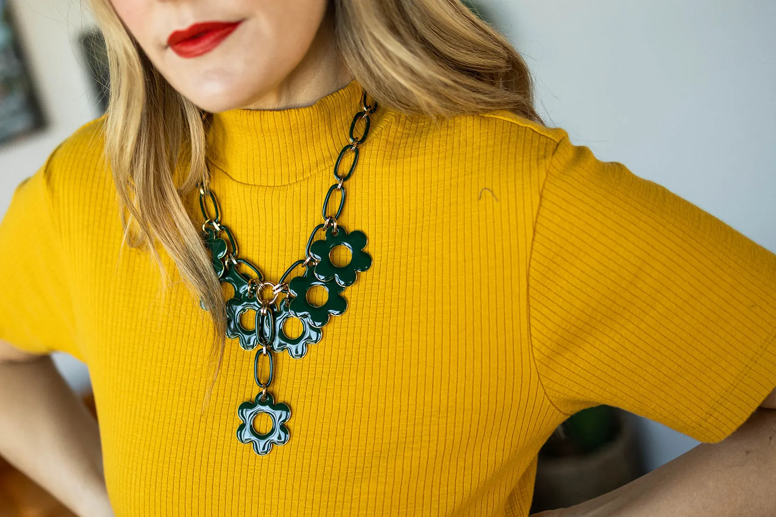 maisy top in gold
