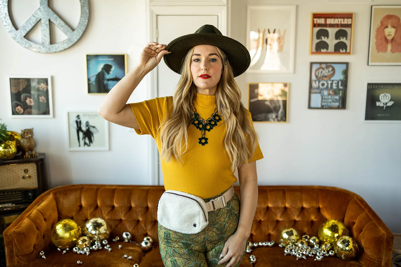maisy top in gold