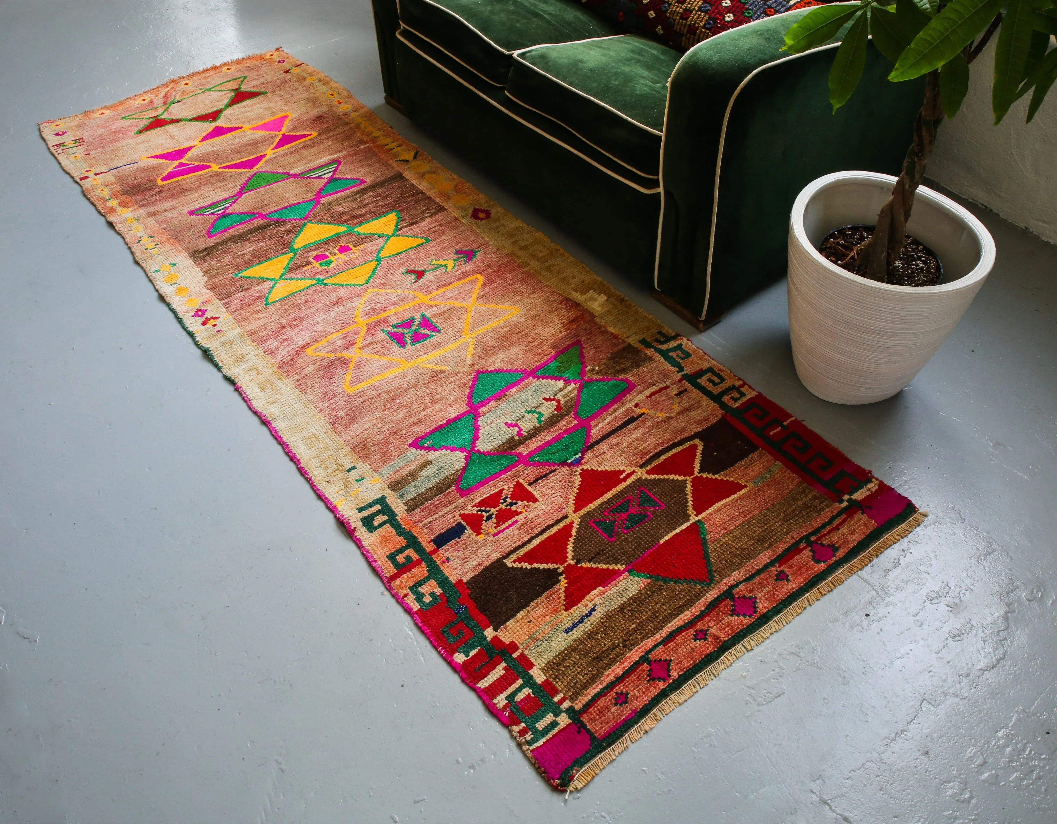 Old Kurdish Herki Runner 2.8ftx8.2ft