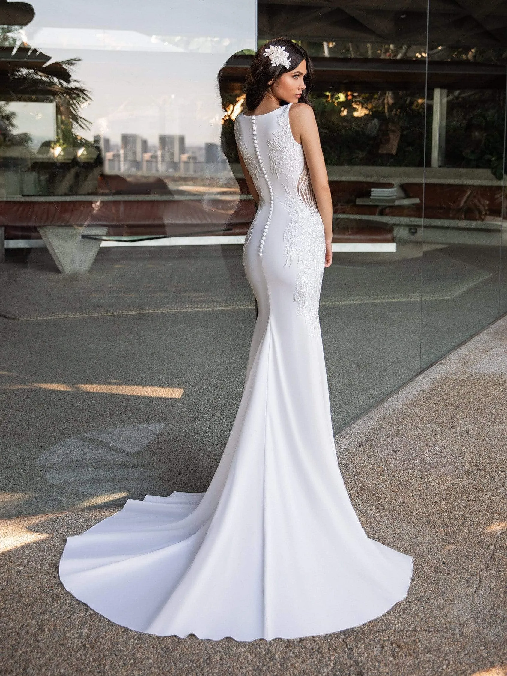 Pronovias: Thora Pins