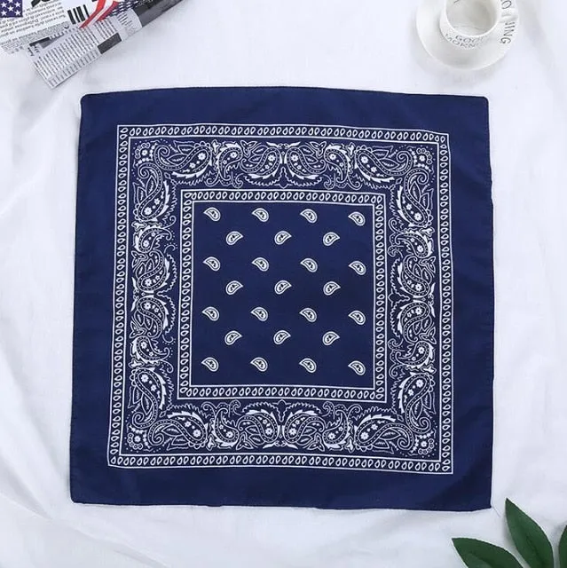 Retro Paisley Print Bandana