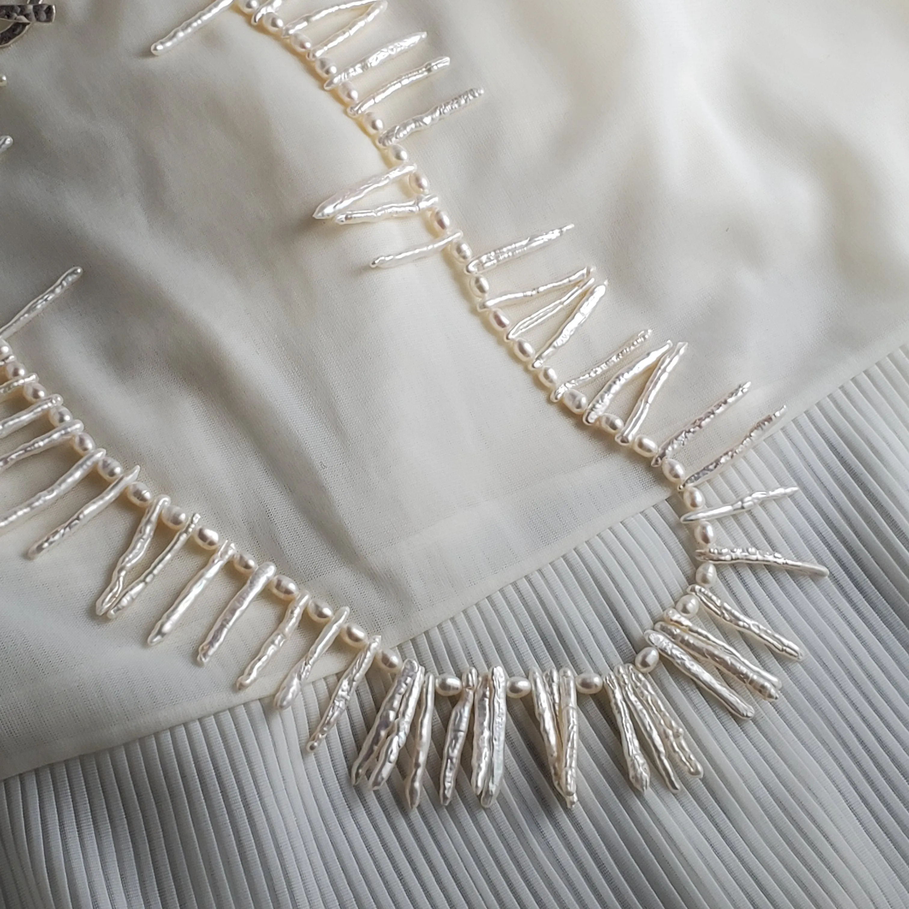 Stick Pearl Freshwater Pearl Necklace, Hand knotted Natural Pearls, Wedding Pearl Necklace.