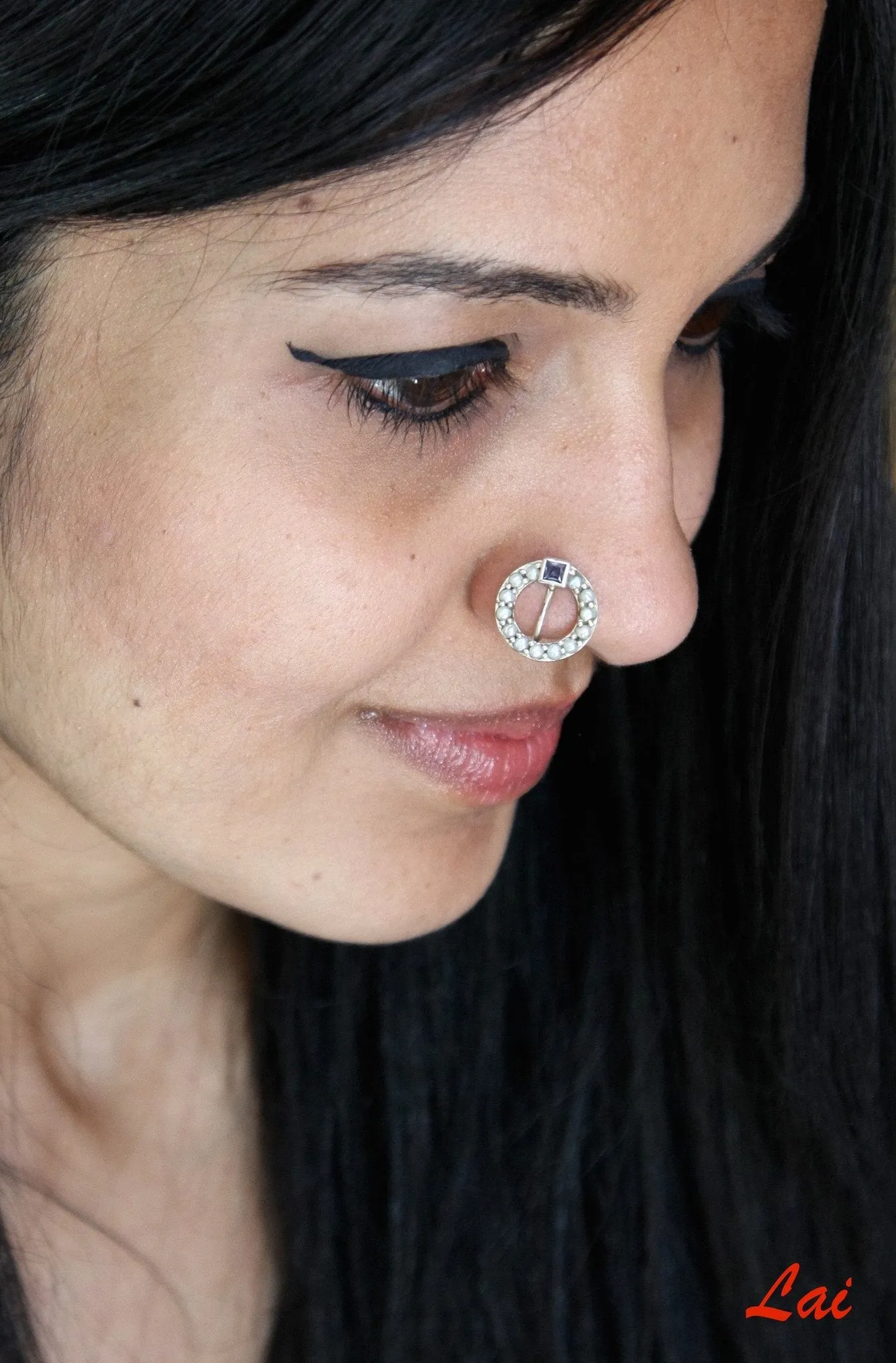 Stunning, pearl encrusted circular nose pin