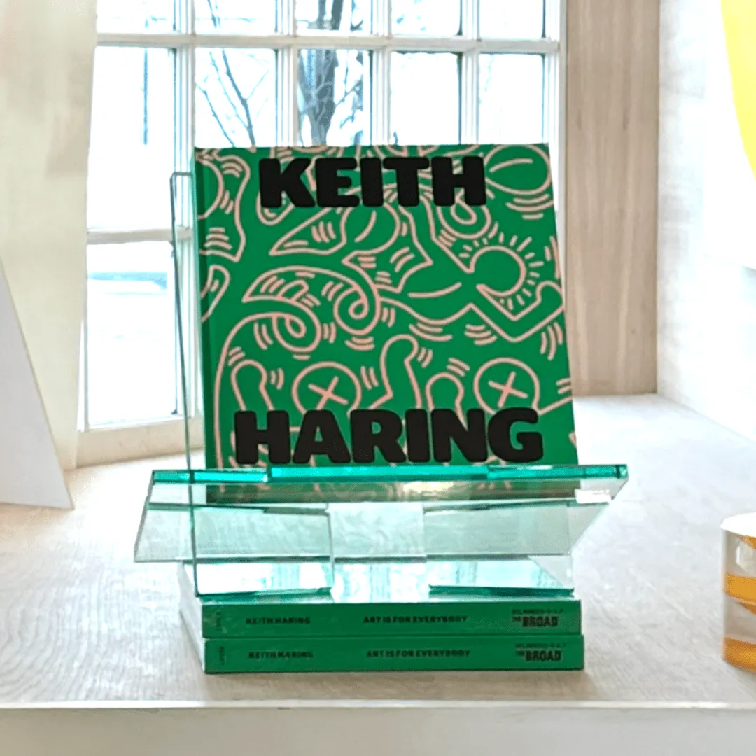 TASCHEN'S Bookstand