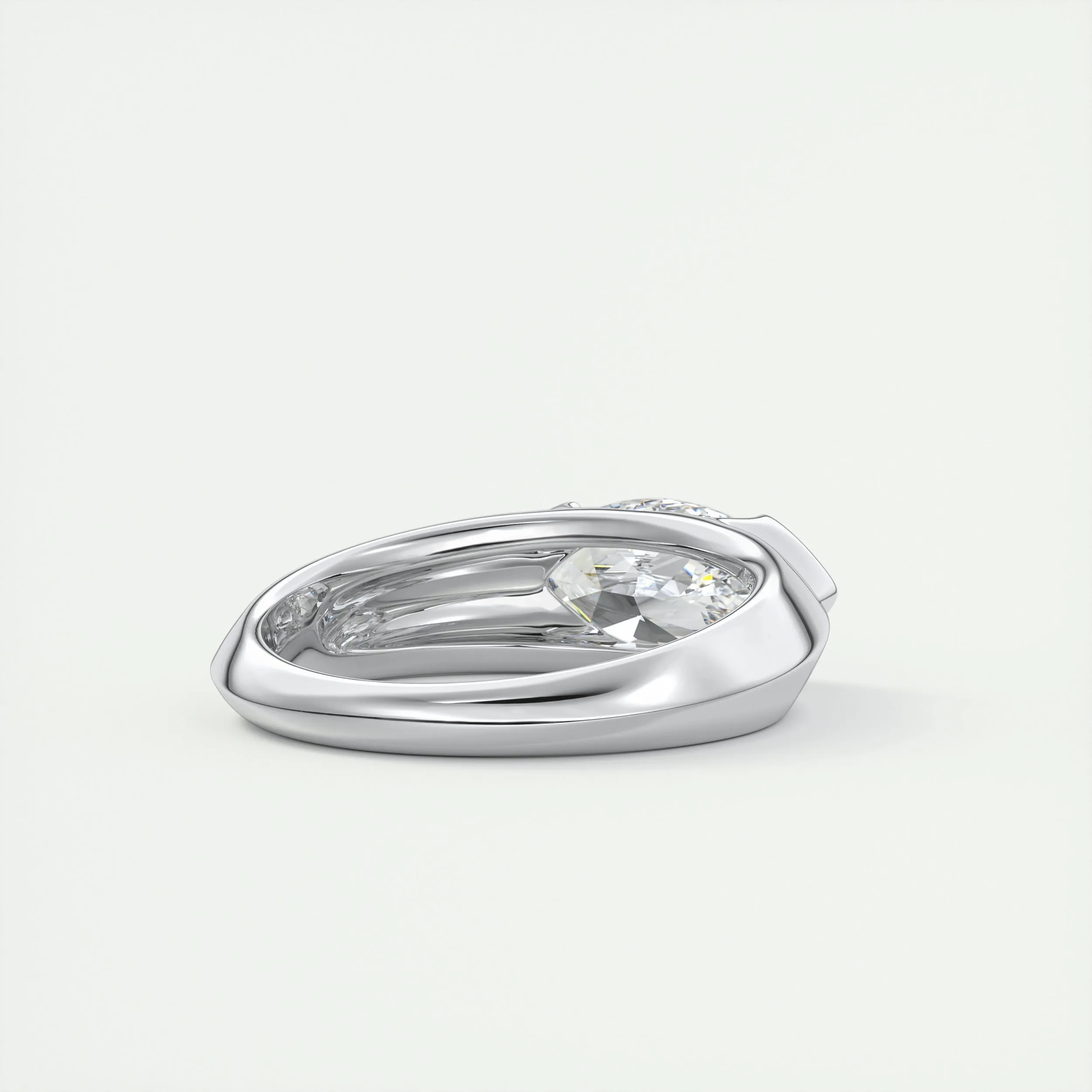 The Lunette | E.W. Marquise