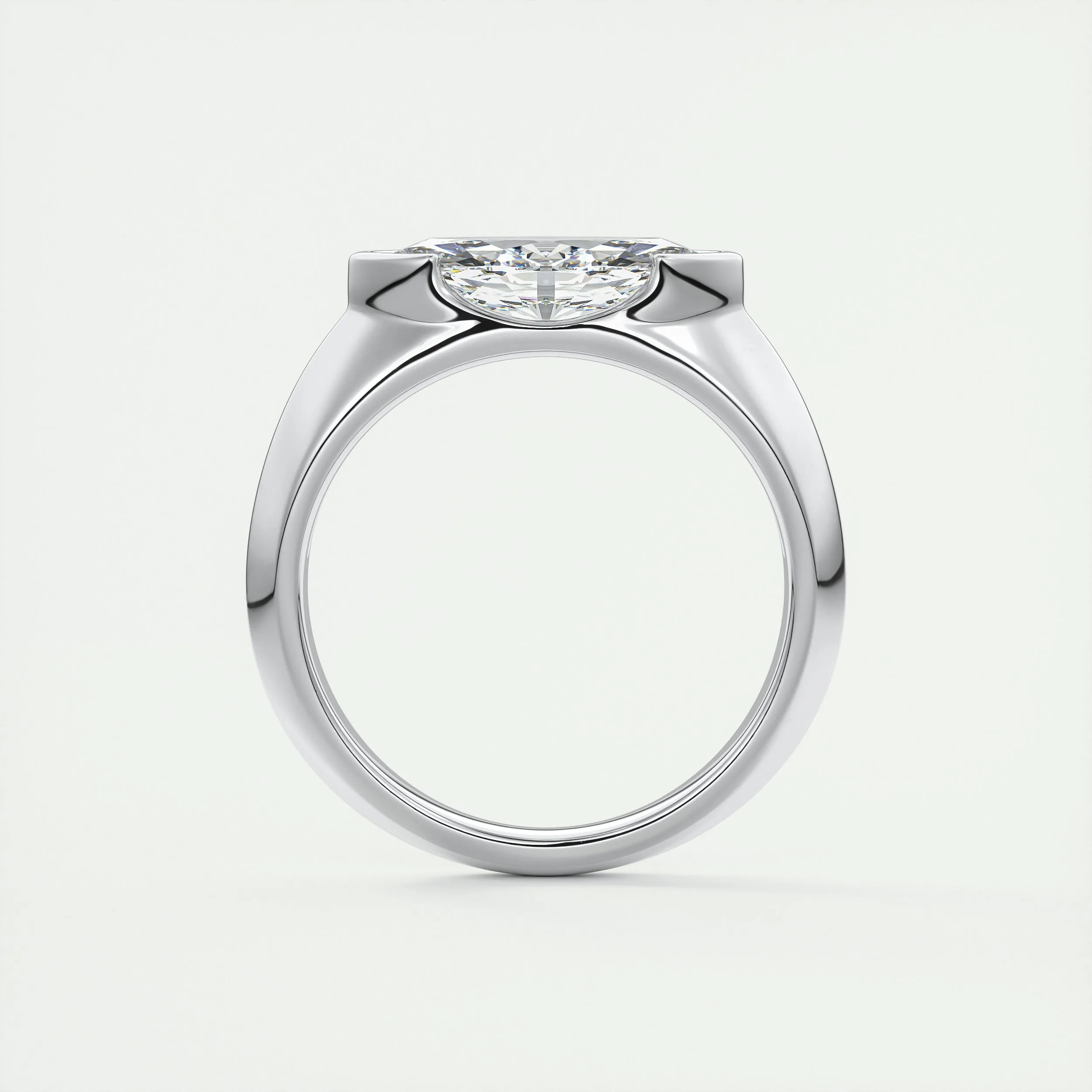 The Lunette | E.W. Marquise