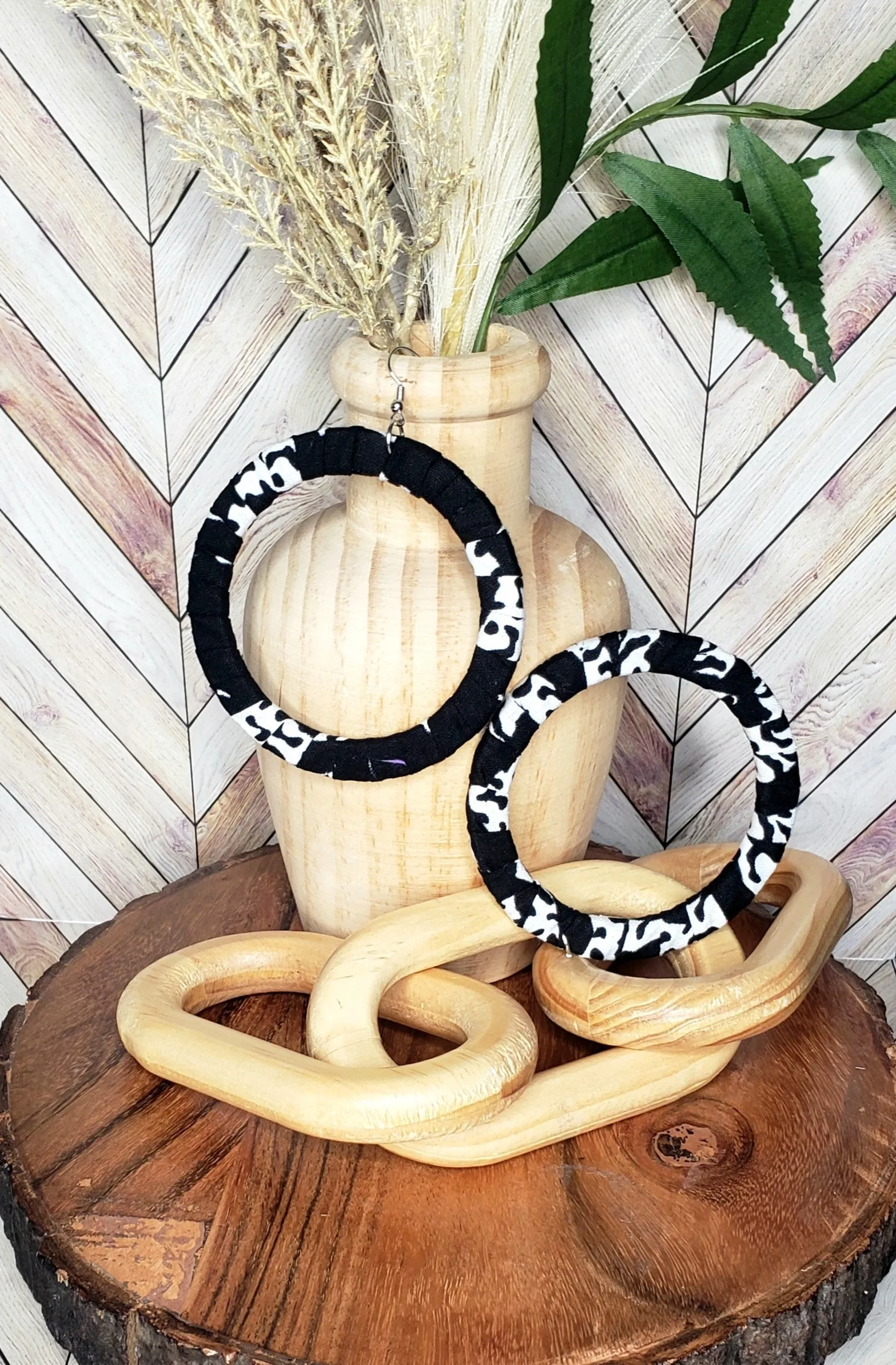 The "Malkia" Hoop Earrings