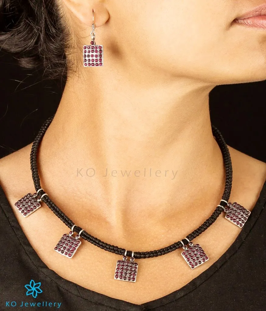 The Sutra Silver Antique Necklace Set